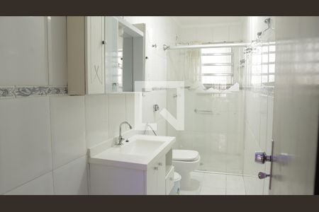 Casa à venda com 150m², 3 quartos e 2 vagasBanheiro 1