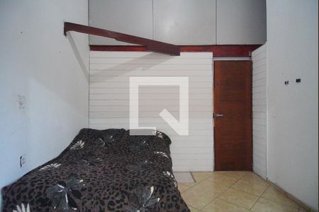 Casa à venda com 100m², 3 quartos e 1 vagaSuíte