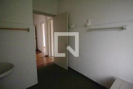 Apartamento para alugar com 124m², 3 quartos e sem vagaBanheiro