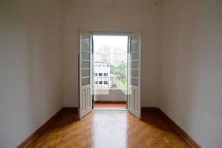 Apartamento para alugar com 124m², 3 quartos e sem vagaQuarto