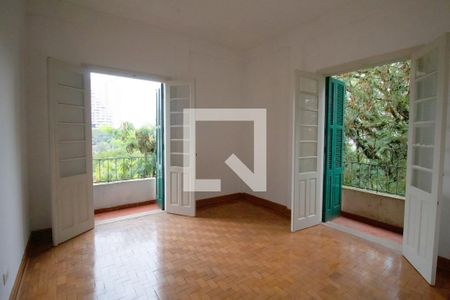 Apartamento para alugar com 124m², 3 quartos e sem vagaQuarto