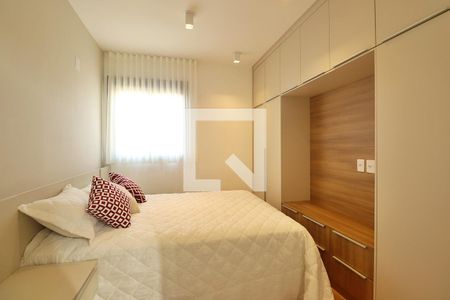 Suíte - Quarto 1 de apartamento para alugar com 2 quartos, 62m² em Vila Alpina, Santo André