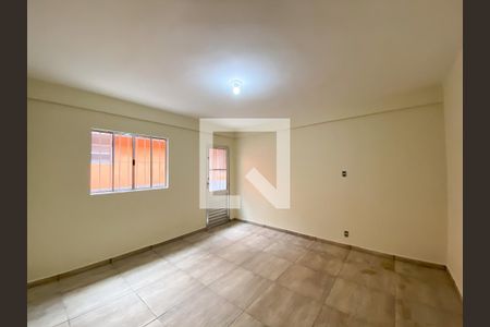 Sala de casa para alugar com 1 quarto, 59m² em Quitaúna, Osasco