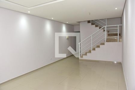 Sala de casa à venda com 3 quartos, 100m² em Vila Isa, São Paulo
