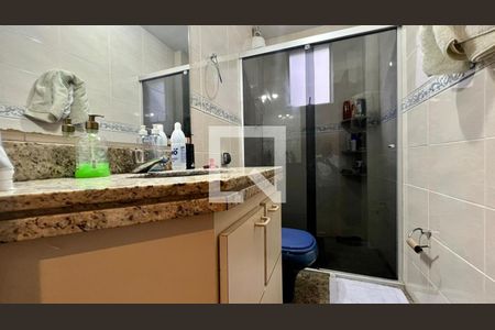 Apartamento à venda com 138m², 4 quartos e 2 vagasBanheiro
