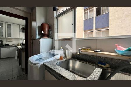 Apartamento à venda com 138m², 4 quartos e 2 vagasÁrea de serviço