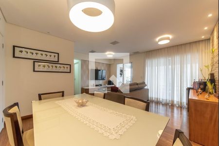 Apartamento à venda com 115m², 3 quartos e 2 vagasSala