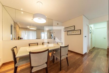 Apartamento à venda com 115m², 3 quartos e 2 vagasSala