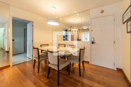 Apartamento à venda com 115m², 3 quartos e 2 vagasSala