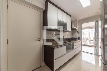 Apartamento à venda com 115m², 3 quartos e 2 vagasCozinha