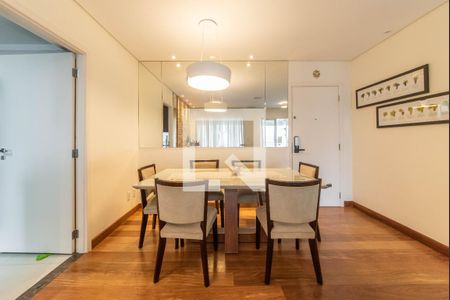 Apartamento à venda com 115m², 3 quartos e 2 vagasSala