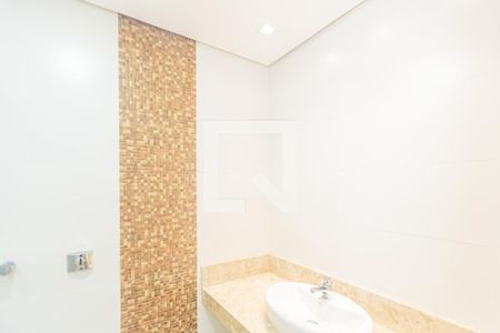 Casa à venda com 171m², 3 quartos e 2 vagasBanheiro 