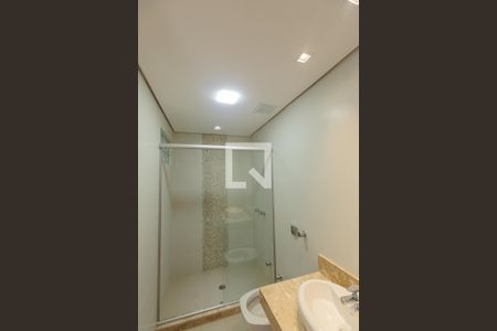 Casa à venda com 171m², 3 quartos e 2 vagasBanheiro 