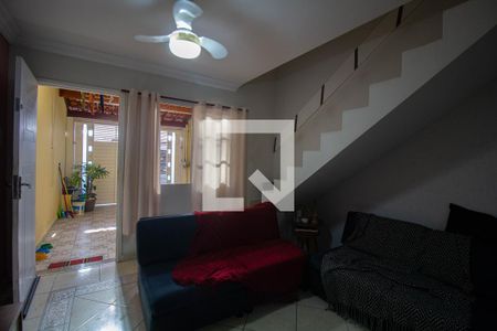 Casa de condomínio à venda com 55m², 2 quartos e 1 vagaSala