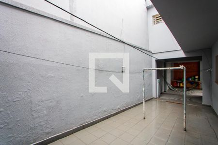 Casa à venda com 271m², 3 quartos e 4 vagasQuintal 2