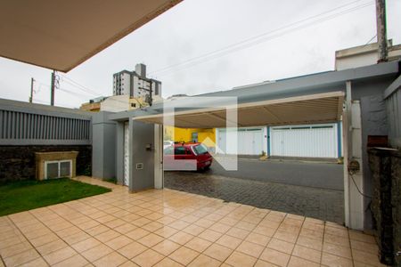 Casa à venda com 271m², 3 quartos e 4 vagasJardim/Garagem