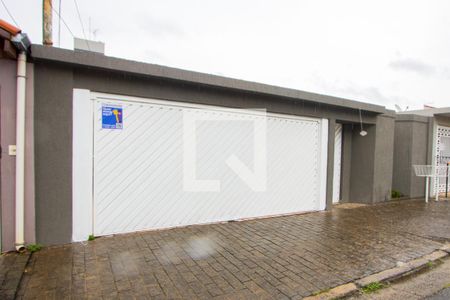 Casa à venda com 271m², 3 quartos e 4 vagasPlaquinha