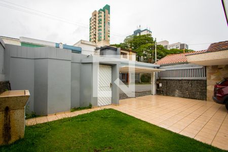 Casa à venda com 271m², 3 quartos e 4 vagasJardim/Garagem