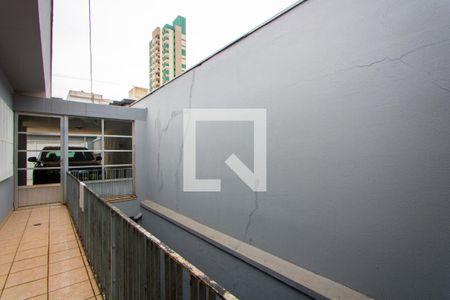 Casa à venda com 271m², 3 quartos e 4 vagasCorredor - Externo
