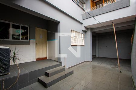 Casa à venda com 271m², 3 quartos e 4 vagasQuintal 1