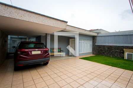 Casa à venda com 271m², 3 quartos e 4 vagasJardim/Garagem
