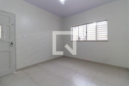 Sala de casa para alugar com 2 quartos, 55m² em Vila Firmiano Pinto, São Paulo