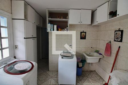 Casa à venda com 600m², 5 quartos e 5 vagasÁrea de Serviço