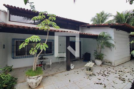 Casa à venda com 600m², 5 quartos e 5 vagasÁrea Externa