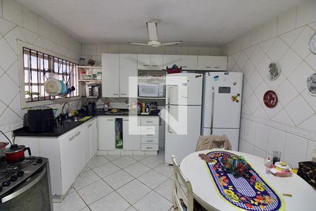 Casa à venda com 600m², 5 quartos e 5 vagasCozinha
