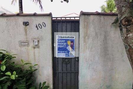 Casa à venda com 600m², 5 quartos e 5 vagasplaquinha instalada no imovel