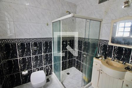 Casa à venda com 600m², 5 quartos e 5 vagasBanheiro da Suíte 2