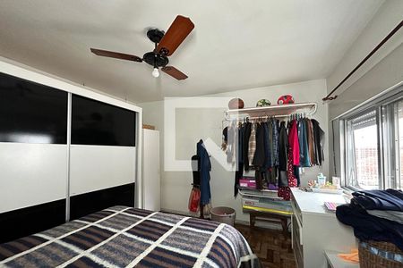 Casa à venda com 220m², 4 quartos e 5 vagasQuarto 2