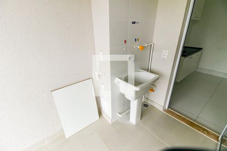 Apartamento à venda com 62m², 2 quartos e 1 vaga Apartamento à venda com 62m², 2 quartos e 1 vagaÁrea de Serviço