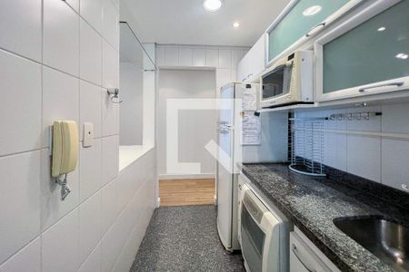 Apartamento à venda com 67m², 2 quartos e 2 vagas Apartamento à venda com 67m², 2 quartos e 2 vagasCozinha