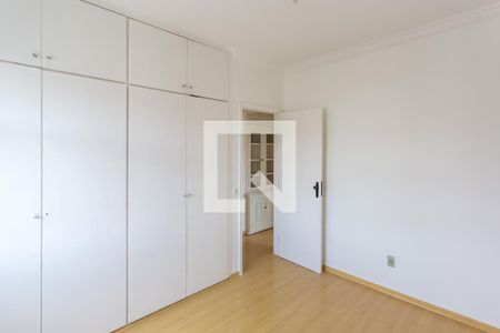 Apartamento à venda com 90m², 3 quartos e 2 vagasQuarto 2
