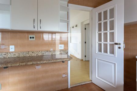 Apartamento à venda com 90m², 3 quartos e 2 vagasCozinha
