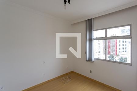 Apartamento à venda com 90m², 3 quartos e 2 vagasQuarto 2