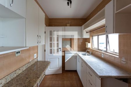 Apartamento à venda com 90m², 3 quartos e 2 vagasCozinha