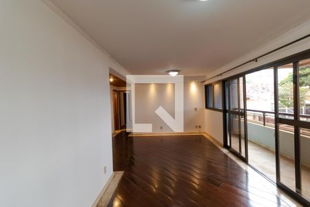 Salas de apartamento para alugar com 4 quartos, 150m² em Vila Itapura, Campinas