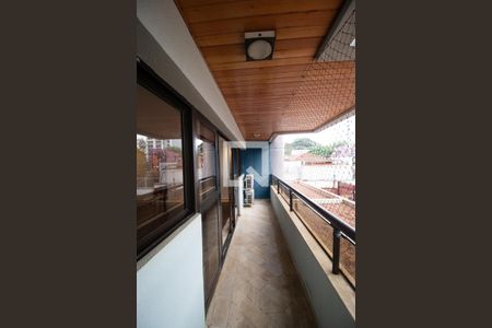 Sacada de apartamento para alugar com 4 quartos, 150m² em Vila Itapura, Campinas