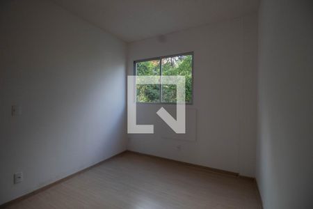 Quarto 1 de apartamento para alugar com 2 quartos, 48m² em Taquara, Rio de Janeiro