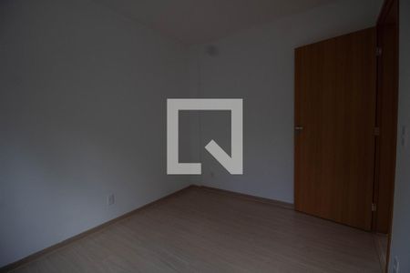 Quarto 1 de apartamento para alugar com 2 quartos, 48m² em Taquara, Rio de Janeiro