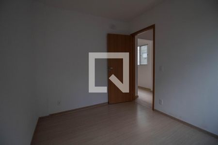 Quarto 1 de apartamento para alugar com 2 quartos, 48m² em Taquara, Rio de Janeiro