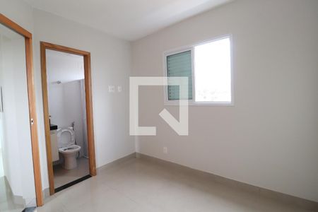 Quarto 2 - Suíte de apartamento para alugar com 2 quartos, 40m² em Umuarama, Uberlândia