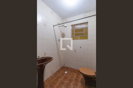 Casa à venda com 120m², 3 quartos e 1 vagaBanheiro 2