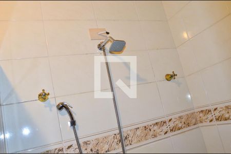 Casa à venda com 280m², 3 quartos e 4 vagasBanheiro da Suíte