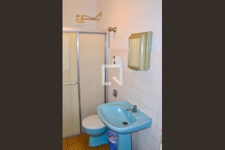 Casa à venda com 280m², 3 quartos e 4 vagasQuarto de Serviço