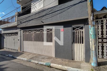 Casa à venda com 425m², 3 quartos e 2 vagasFachada