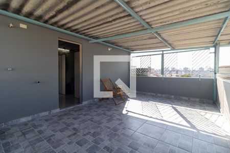Casa à venda com 425m², 3 quartos e 2 vagasTerraço