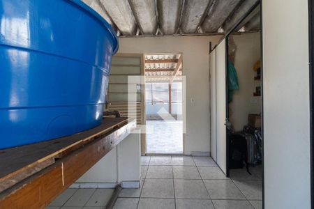 Casa à venda com 425m², 3 quartos e 2 vagasCorredor